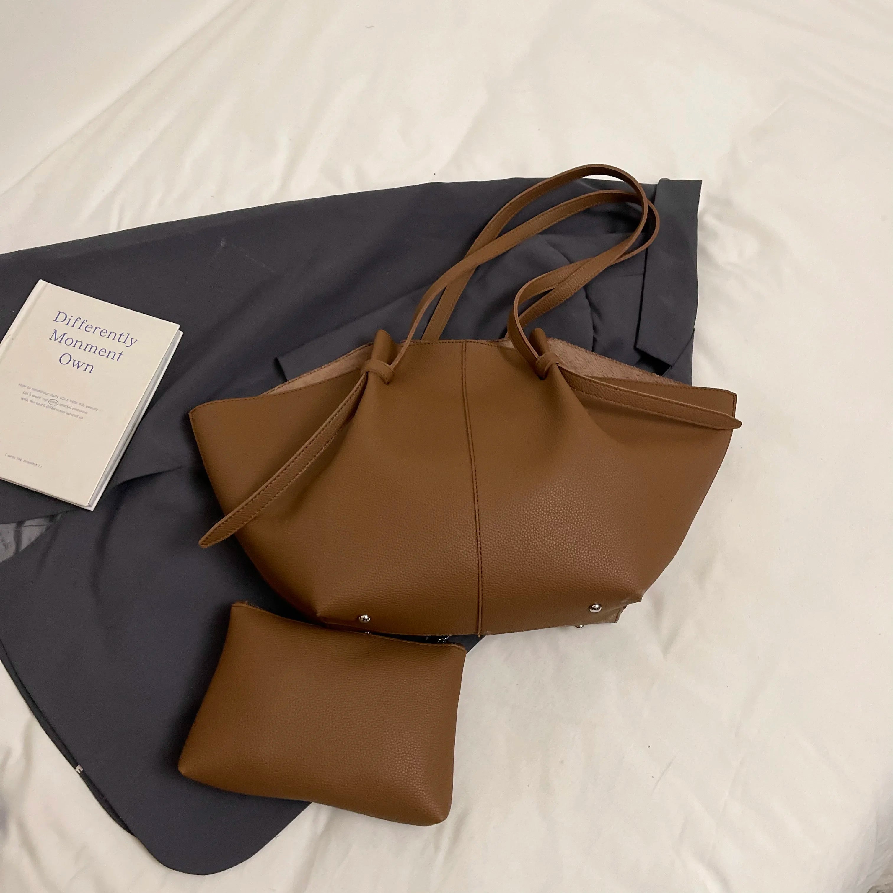 2-in-1 Shoulder Tote Bag – Soft PU Leather Handbag Set